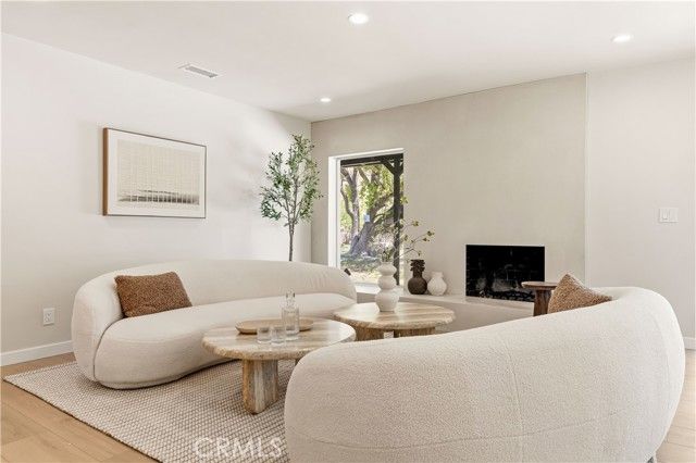 9324 Elben Avenue, Sun Valley (los Angeles), CA 91352