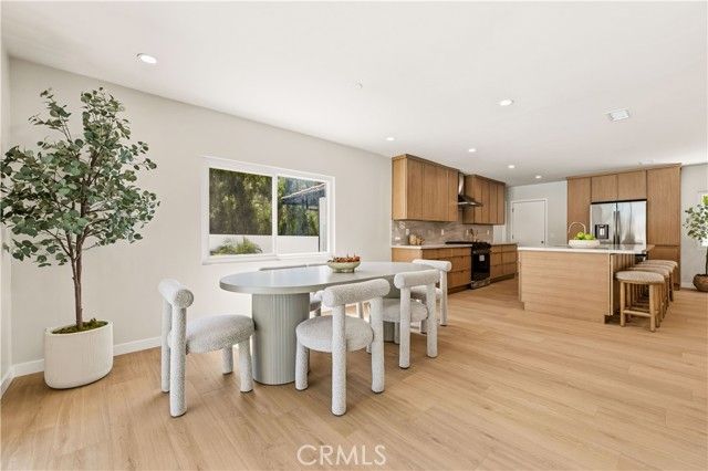 9324 Elben Avenue, Sun Valley (los Angeles), CA 91352