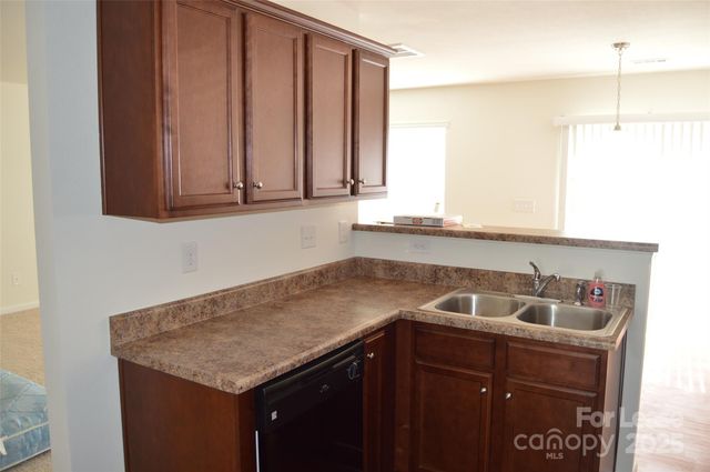 117 Quail Springs Road, Statesville, NC 28677