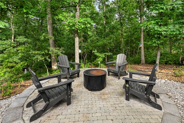 23 Chaucer Drive, Bella Vista, AR 72714