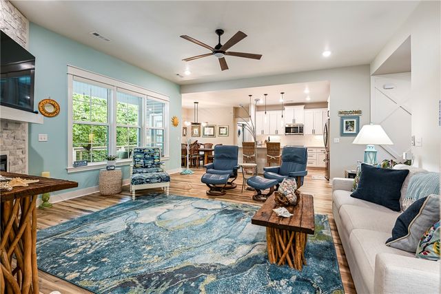 23 Chaucer Drive, Bella Vista, AR 72714