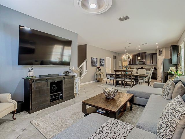 28642 TRANQUIL LAKE CIRCLE, Wesley Chapel, FL 33543