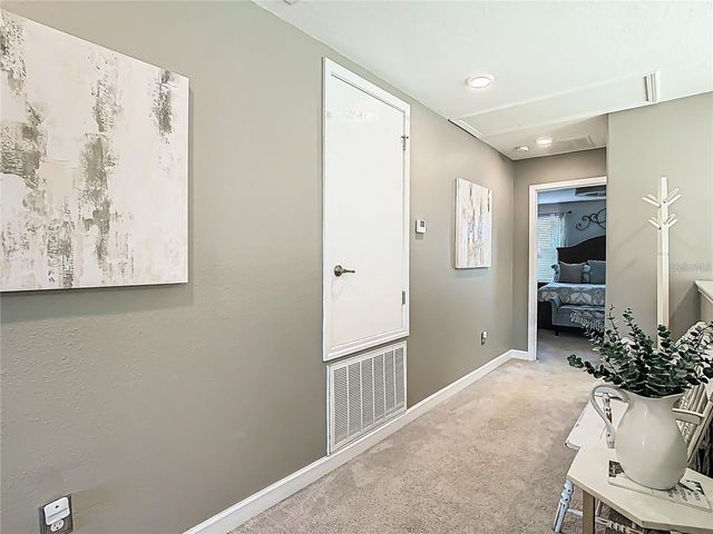 28642 TRANQUIL LAKE CIRCLE, Wesley Chapel, FL 33543