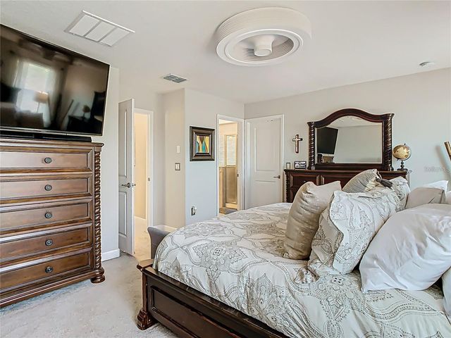 28642 TRANQUIL LAKE CIRCLE, Wesley Chapel, FL 33543