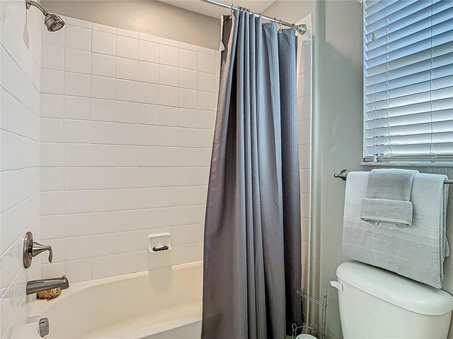 28642 TRANQUIL LAKE CIRCLE, Wesley Chapel, FL 33543