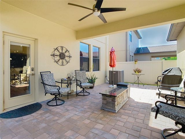 28642 TRANQUIL LAKE CIRCLE, Wesley Chapel, FL 33543