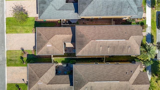 28642 TRANQUIL LAKE CIRCLE, Wesley Chapel, FL 33543