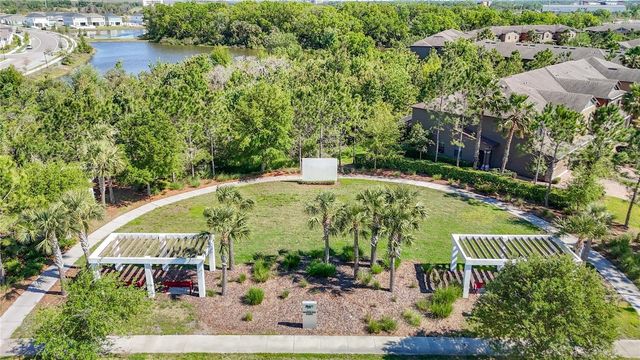 28642 TRANQUIL LAKE CIRCLE, Wesley Chapel, FL 33543