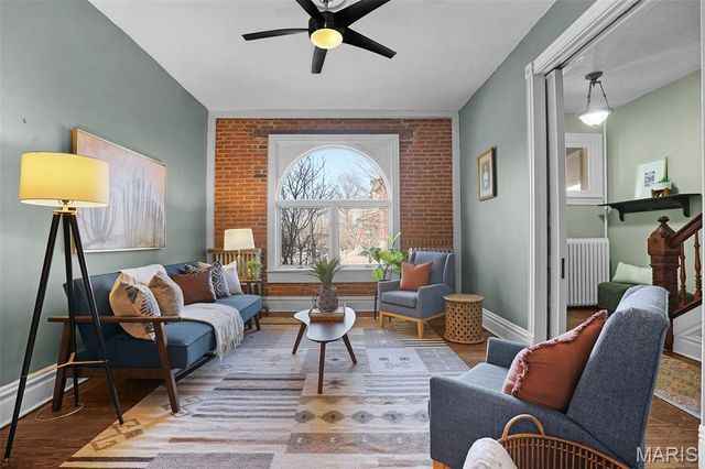 2324 Arkansas Avenue, St Louis, MO 63104