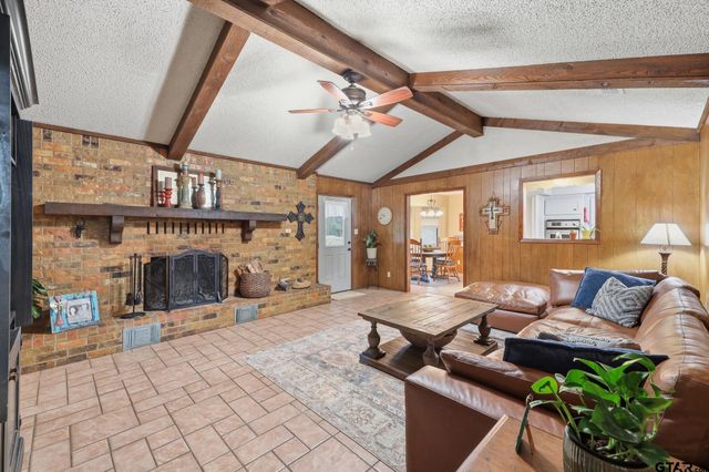 9406 State Highway 154 W, Big Sandy, TX 75755