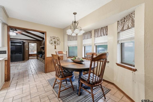 9406 State Highway 154 W, Big Sandy, TX 75755
