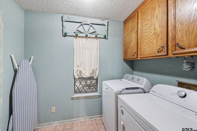 9406 State Highway 154 W, Big Sandy, TX 75755