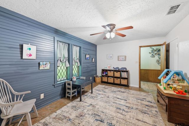 9406 State Highway 154 W, Big Sandy, TX 75755