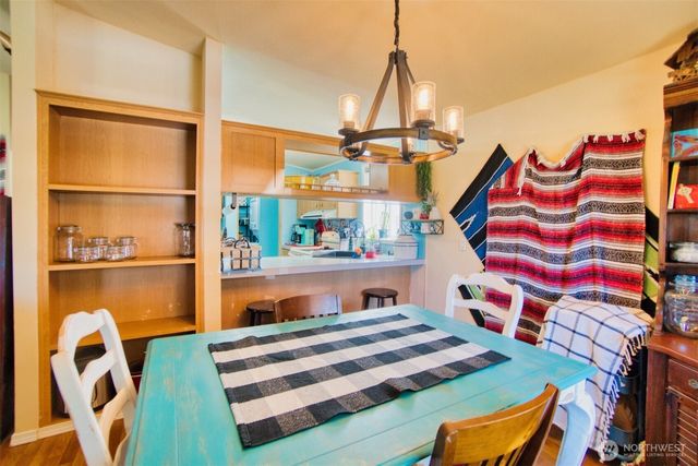 404 Meade Hill Road, Glenoma, WA 98336