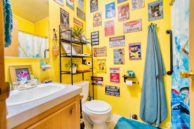 404 Meade Hill Road, Glenoma, WA 98336