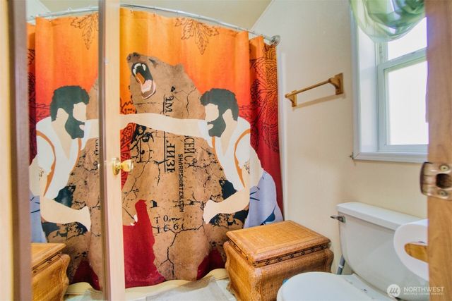 404 Meade Hill Road, Glenoma, WA 98336