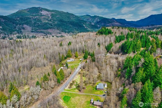 404 Meade Hill Road, Glenoma, WA 98336