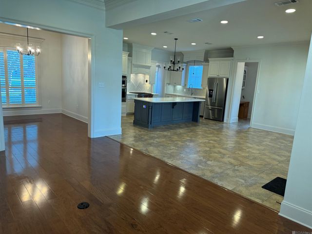 15749 Parkside Ct, Baton Rouge, LA 70817