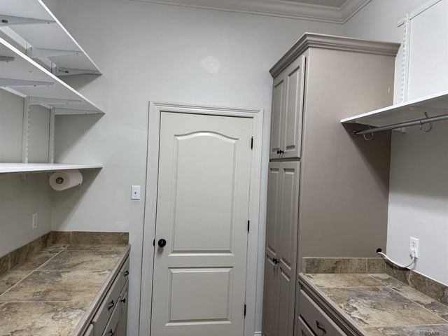 15749 Parkside Ct, Baton Rouge, LA 70817