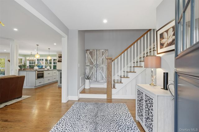 19 Sherwood Road, Pound Ridge, NY 10576