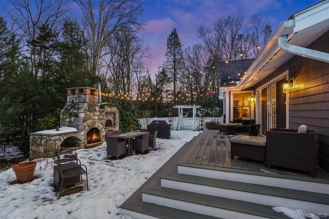 19 Sherwood Road, Pound Ridge, NY 10576