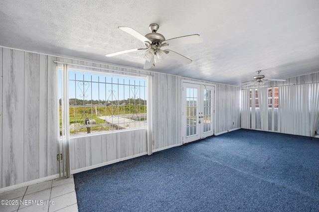 1625 CARBONDALE Drive N, Jacksonville, FL 32208