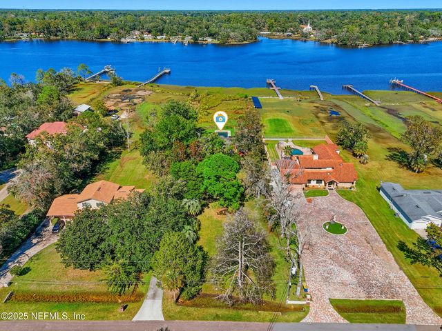 1625 CARBONDALE Drive N, Jacksonville, FL 32208