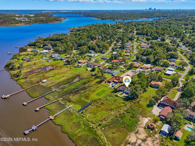 1625 CARBONDALE Drive N, Jacksonville, FL 32208