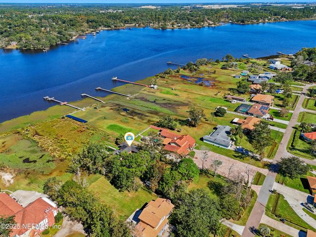 1625 CARBONDALE Drive N, Jacksonville, FL 32208