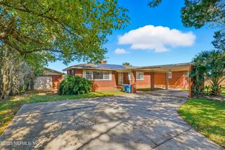 1625 CARBONDALE Drive N, Jacksonville, FL 32208