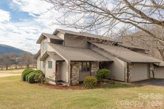30 La Vista Drive, Mills River, NC 28759