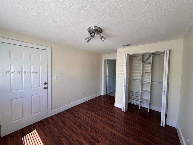 1631 NW 175th St, Miami Gardens, FL 33169