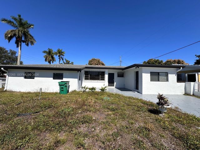 1631 NW 175th St, Miami Gardens, FL 33169