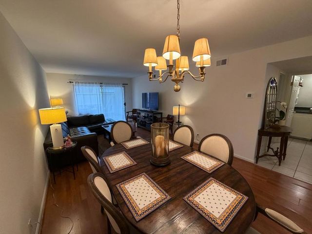 675 Sharon Park Drive 115, Menlo Park, CA 94025