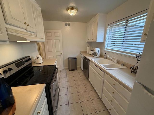 675 Sharon Park Drive 115, Menlo Park, CA 94025