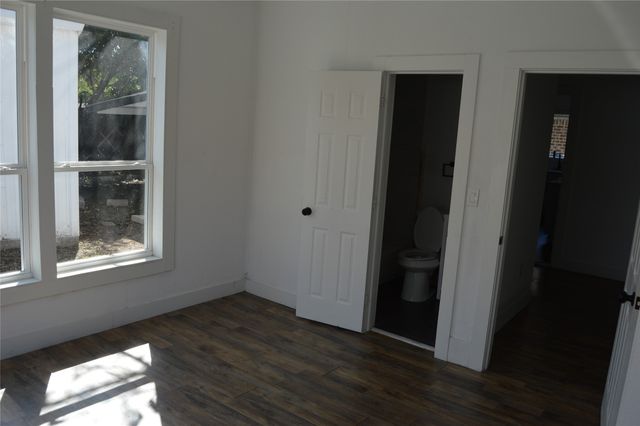 1613 Jones Street, Greenville, TX 75401