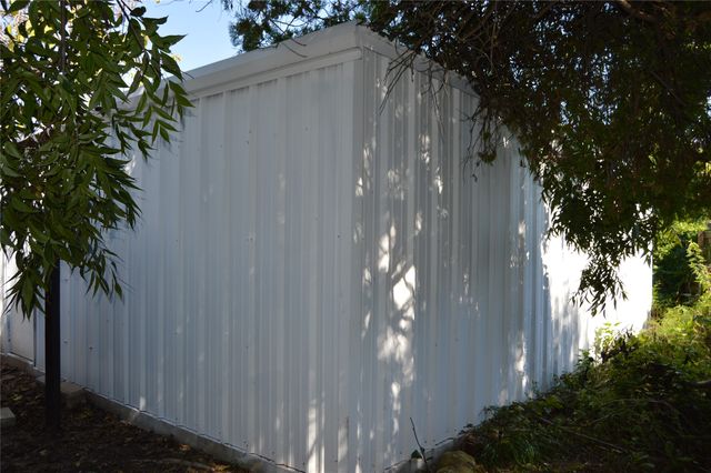 1613 Jones Street, Greenville, TX 75401