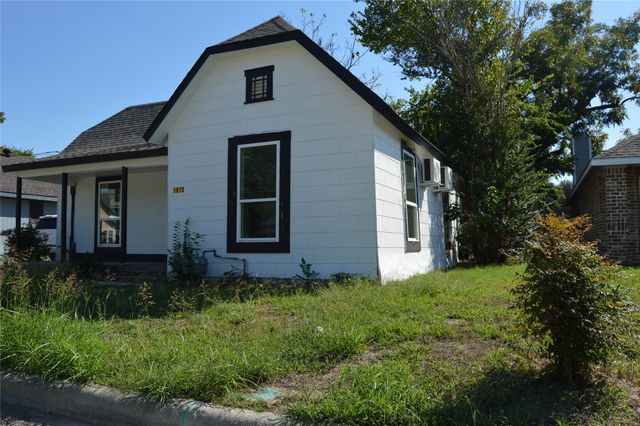 1613 Jones Street, Greenville, TX 75401