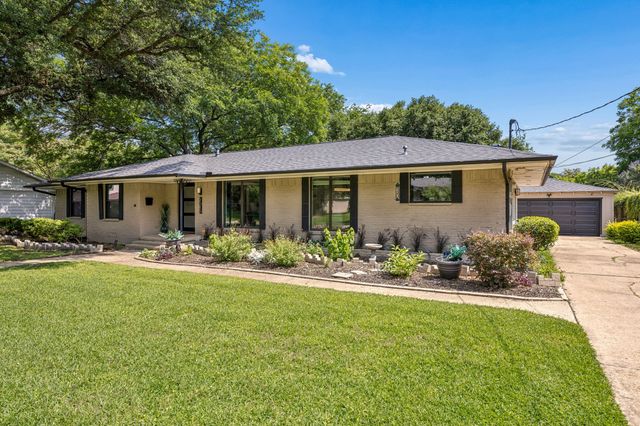 3040 Selma Lane, Farmers Branch, TX 75234