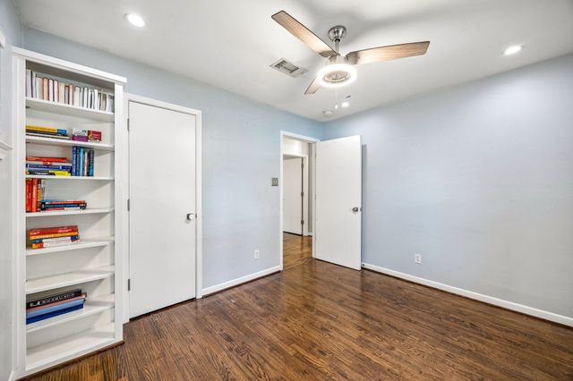 3040 Selma Lane, Farmers Branch, TX 75234