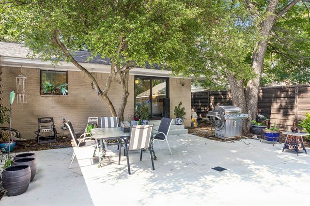 3040 Selma Lane, Farmers Branch, TX 75234