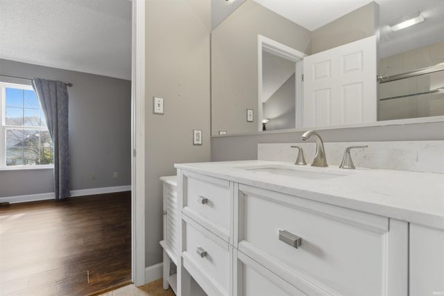 408 E Wylie Farm Road, Bloomington, IN 47401