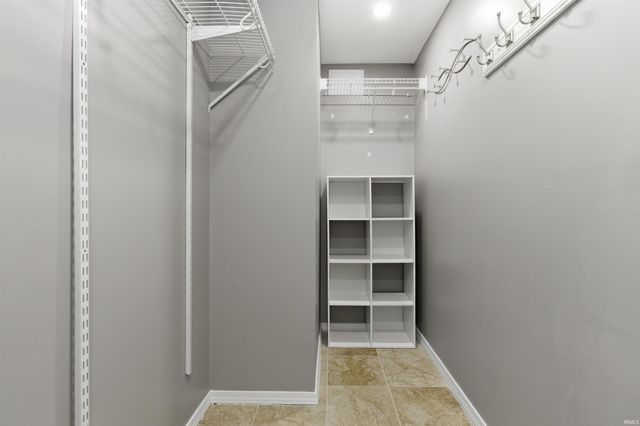 408 E Wylie Farm Road, Bloomington, IN 47401