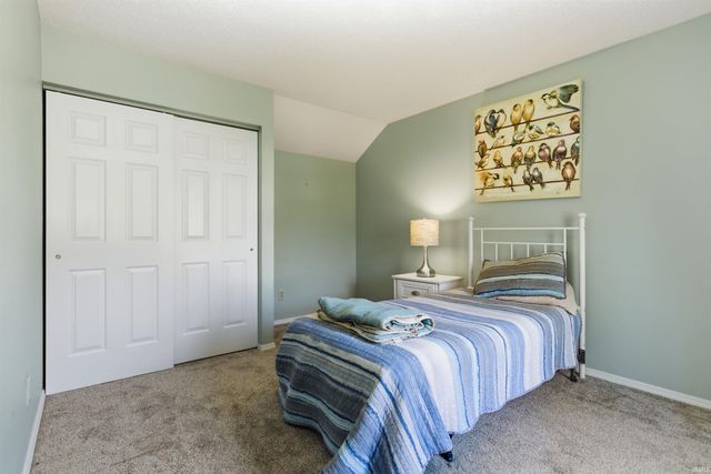 408 E Wylie Farm Road, Bloomington, IN 47401