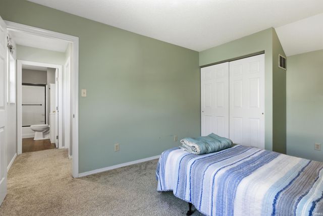 408 E Wylie Farm Road, Bloomington, IN 47401