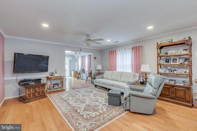 42 FALMOUTH DR, Mount Laurel, NJ 08054