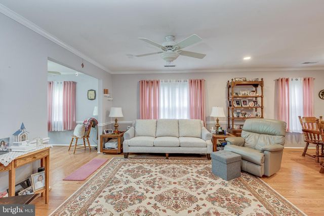 42 FALMOUTH DR, Mount Laurel, NJ 08054