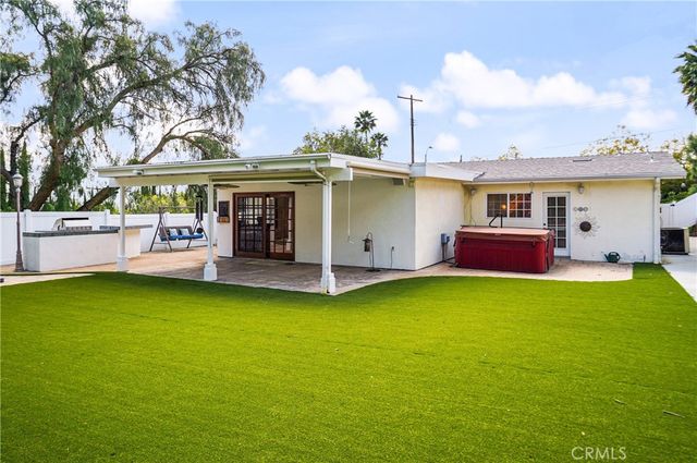 7044 Scarborough Peak Drive, West Hills, CA 91307