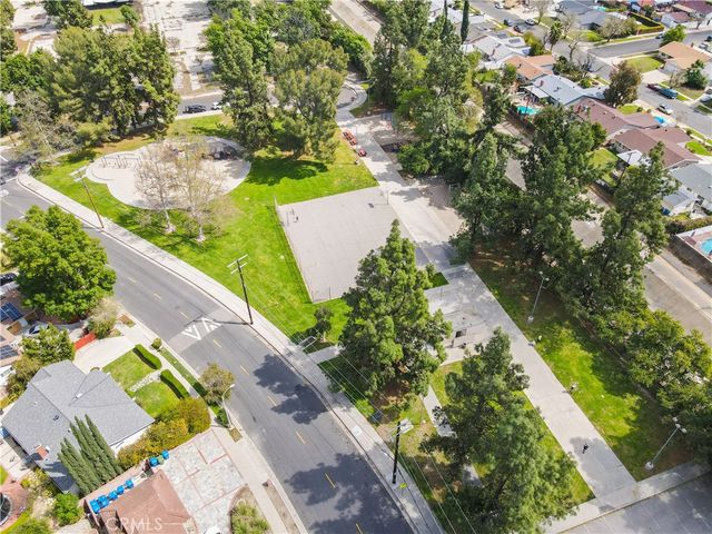 7044 Scarborough Peak Drive, West Hills, CA 91307