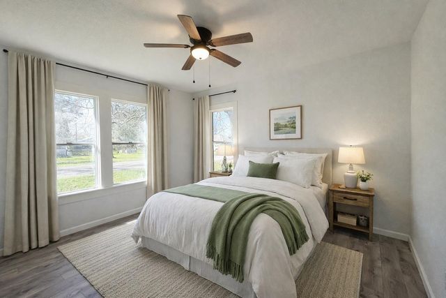 301 E 3rd Street, Sweeny, TX 77480